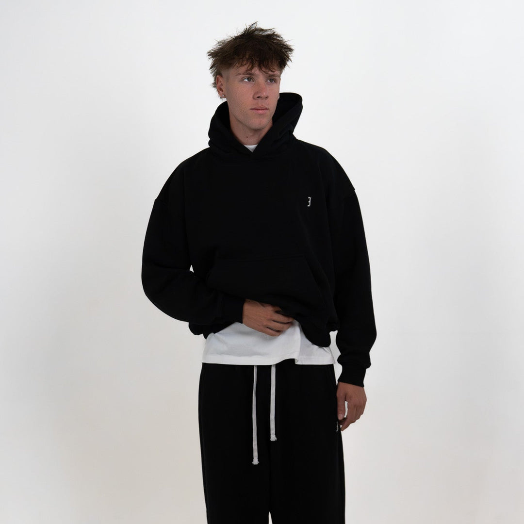 Essential HOODIE BLACK
